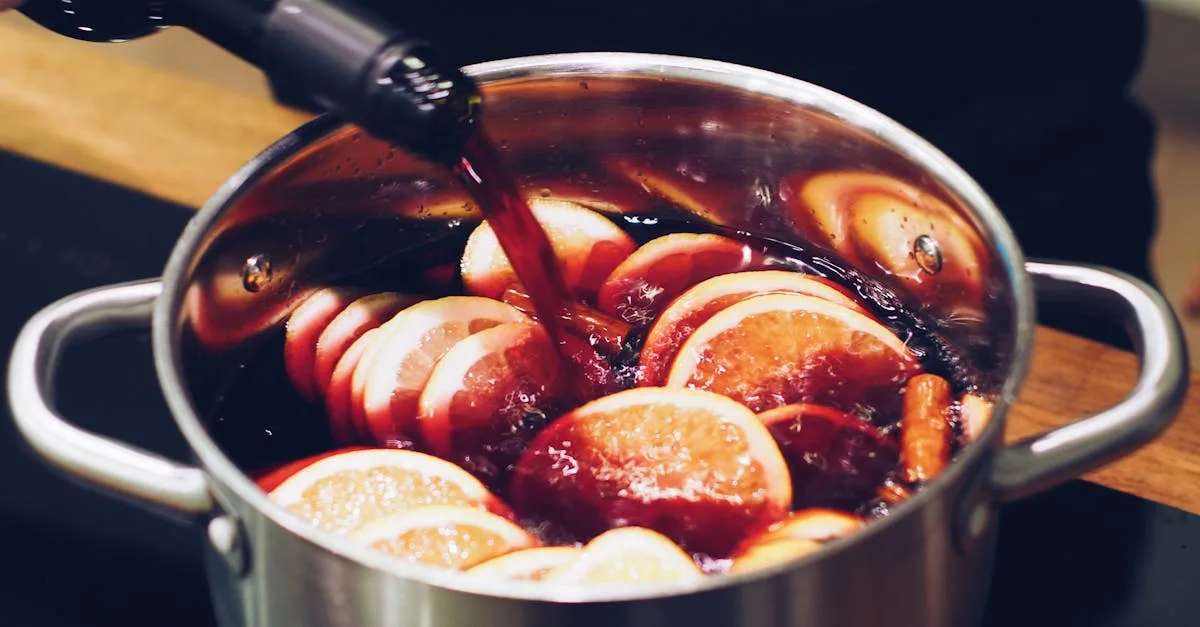 découvrez notre recette de grog traditionnelle, une boisson chaude parfaite pour réchauffer vos soirées et soulager les petits maux.