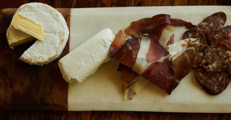 découvrez nos produits gastronomiques français sélectionnés avec soin pour satisfaire les amateurs de saveurs authentiques et raffinées.