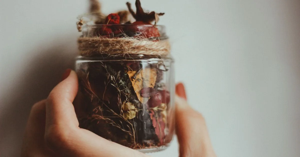 découvrez notre gamme de parfums d'intérieur naturels pour une ambiance saine et parfumée chez vous, sans produits chimiques.