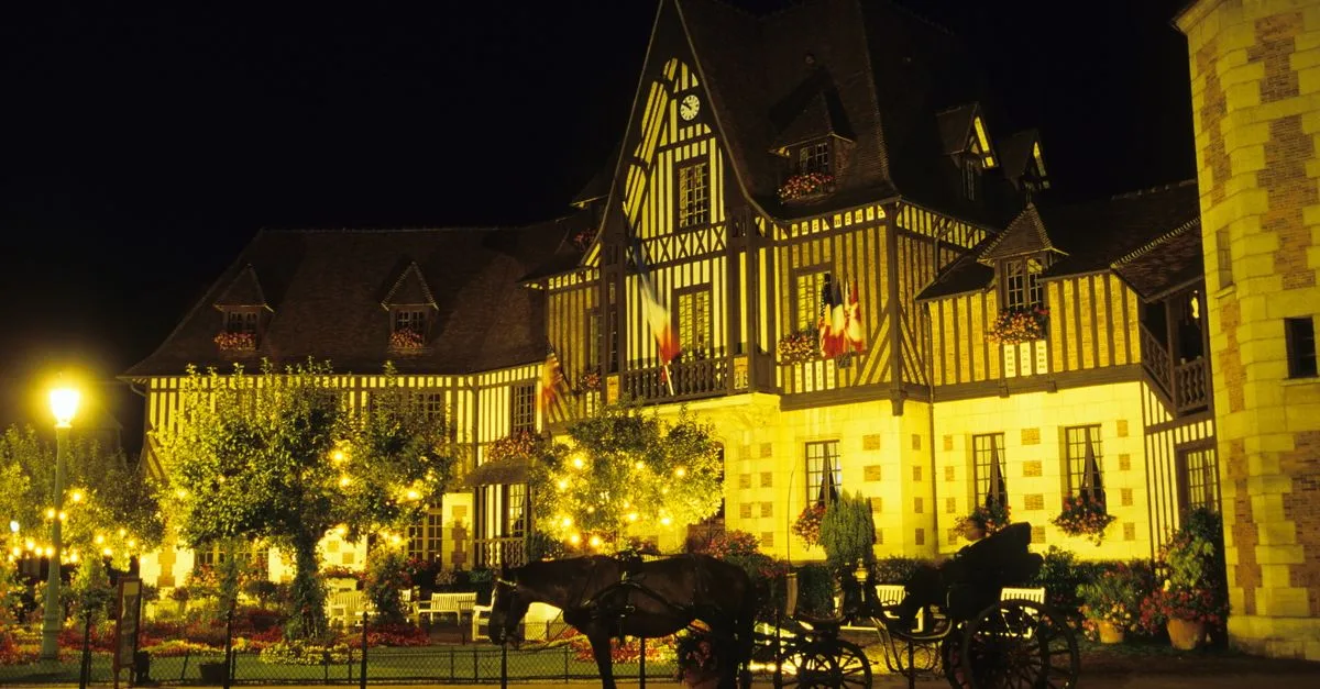 découvrez la gastronomie normande, riche en saveurs authentiques, incluant fromages, cidres et fruits de mer, pour un voyage culinaire inoubliable en normandie.