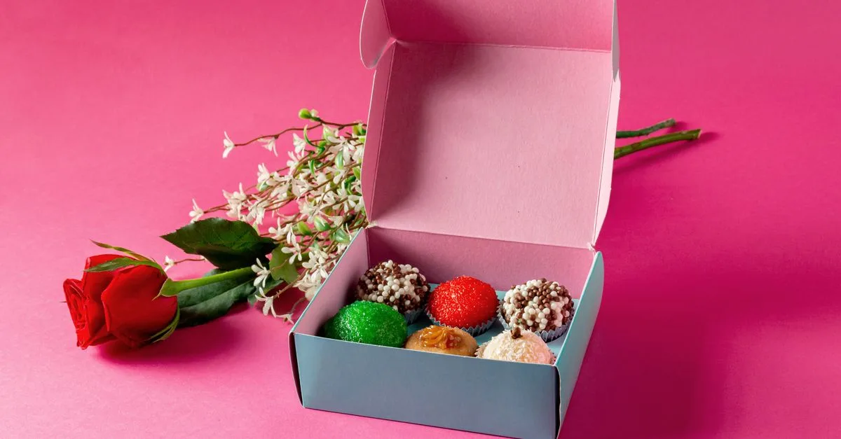découvrez nos coffrets cadeaux gourmets, composés de délices raffinés pour ravir les palais les plus exigeants. idéal pour offrir plaisir et élégance à chaque occasion.