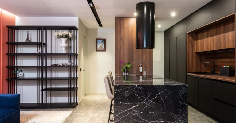 découvrez les tendances design de cuisine pour 2026 : styles innovants, matériaux modernes et astuces pour aménager un espace fonctionnel et esthétique.