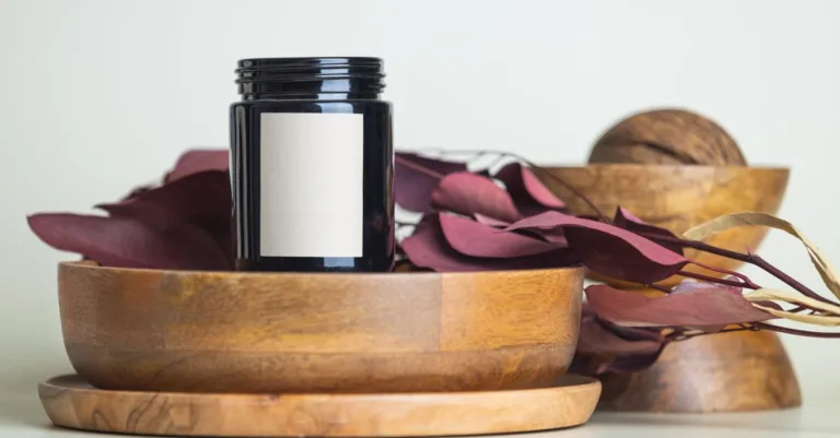 découvrez nos bougies parfumées de luxe avec une longue durée de combustion, alliant élégance et fragrances envoûtantes pour un intérieur raffiné.