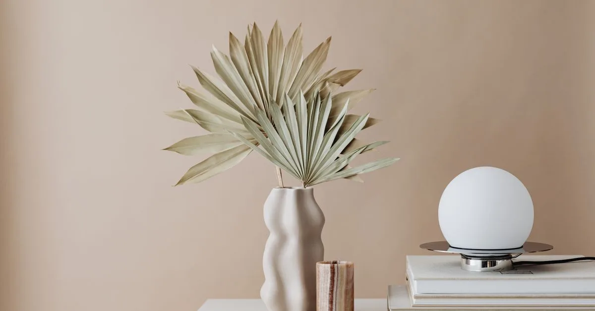découvrez nos conseils et inspirations pour une décoration minimaliste, alliant simplicité, élégance et fonctionnalité pour un intérieur épuré et harmonieux.