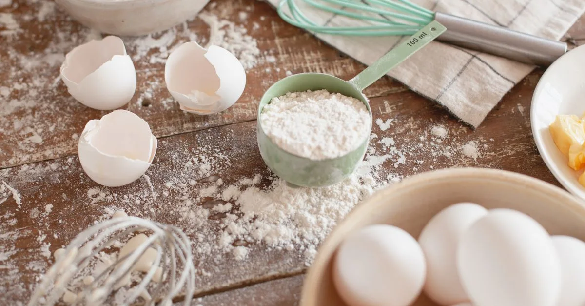 guide pratique pour convertir les mesures de farine facilement et avec précision, adapté à toutes vos recettes de pâtisserie.